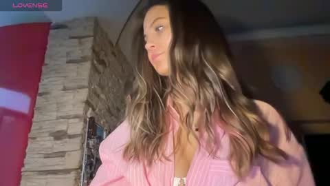 EvaHazard online show from 11/29/25, 12:08