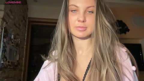 EvaHazard online show from 02/03/26, 04:23