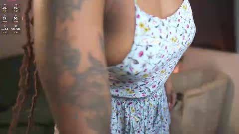 Snapshot of evajacksss_ chatting on 01/09/26, 08:43 evajacksss_ online show from 01/09/26, 08:43