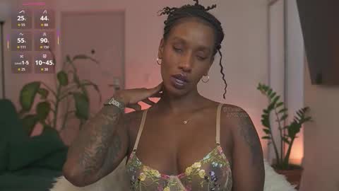 Snapshot of evajacksss_ chatting on 02/27/26, 09:04 evajacksss_ online show from 02/27/26, 09:04