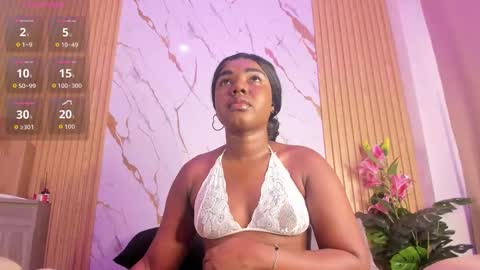 EvaJohnss online show from 10/06/25, 12:35