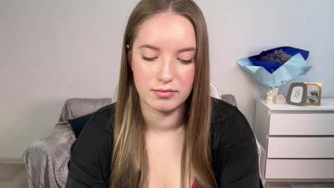 Eva online show from 09/21/25, 05:31