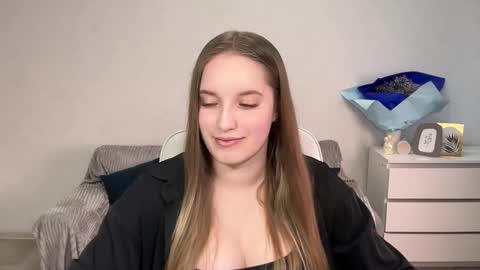 Eva online show from 09/24/25, 01:14