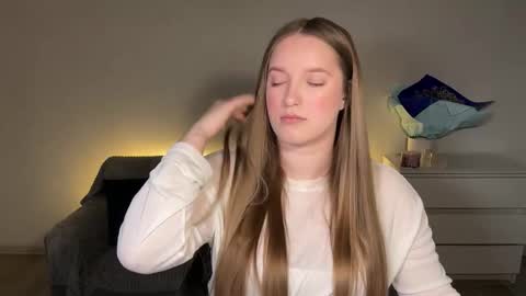 Snapshot of evajuly chatting on 03/02/26, 05:31 Eva online show from 03/02/26, 05:31