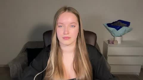 Eva online show from 04/24/26, 09:06