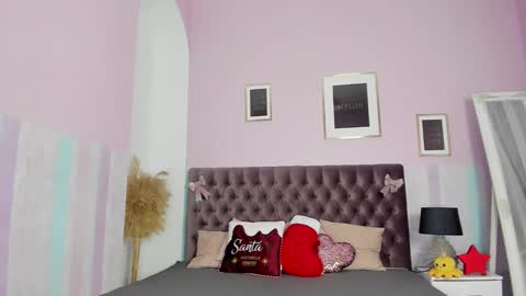 Eva online show from 12/26/24, 04:21