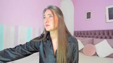 Eva online show from 04/08/26, 03:06