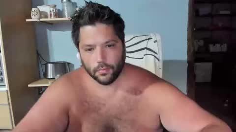 Snapshot of evaluz93 chatting on 01/07/25, 11:03 evaluz93 online show from 01/07/25, 11:03