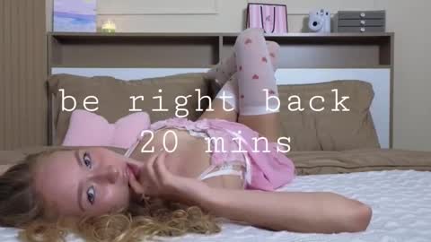 Eva online show from 10/13/25, 04:56