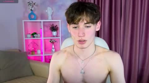 Snapshot of evan__joy chatting on 02/28/26, 08:54 Evan online show from 02/28/26, 08:54