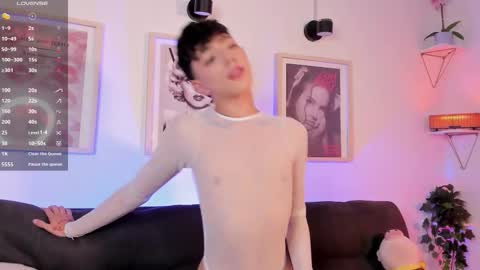 Evan voss  help me get 200 likesindependent model online show from 03/07/26, 08:39