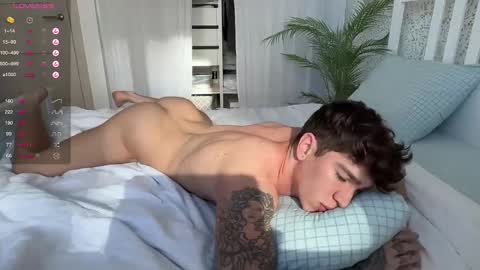 evan_white_ online show from 09/09/25, 07:19