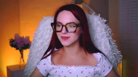 Eva  online show from 09/27/25, 11:59