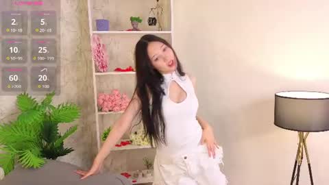 Hello im Lia online show from 06/28/26, 04:13