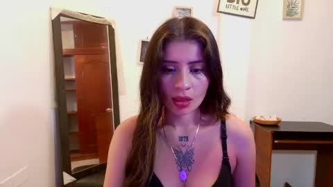 EVANGELINE  online show from 04/22/26, 03:09