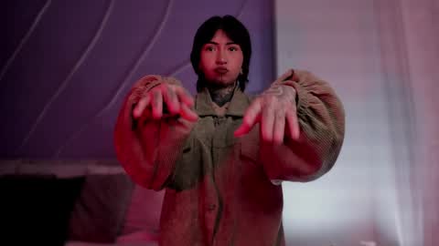 Eva online show from 01/17/25, 02:50