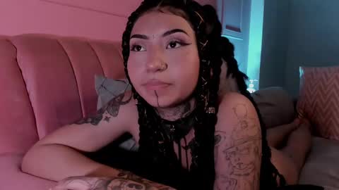 Eva online show from 03/01/25, 03:05