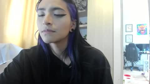 Evangelline online show from 04/23/26, 03:58