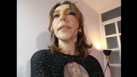 Evangelyne online show from 10/01/25, 04:02