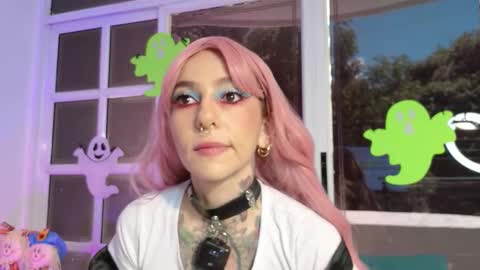 Evangelyne online show from 10/26/25, 04:02