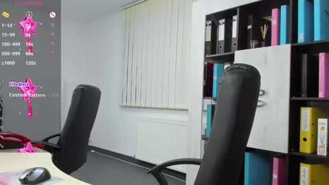 Snapshot of evanoellex chatting on 02/02/25, 09:23 Your Fantasy online show from 02/02/25, 09:23