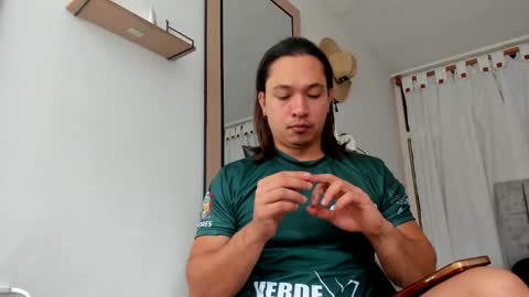 Evan online show from 10/05/25, 01:42