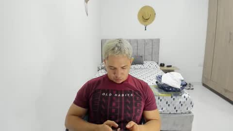 Evan online show from 05/18/26, 05:52