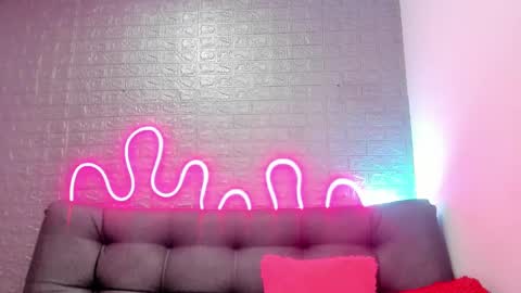 Evan and Susan online show from 09/17/25, 05:25