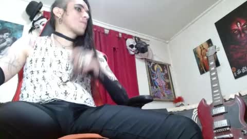 evans_xy online show from 06/01/26, 11:28