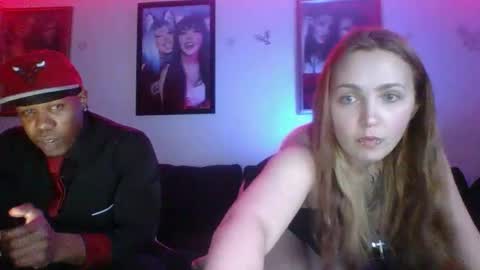 evanschris2048 online show from 02/28/25, 03:48