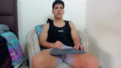 Snapshot of evansfenty chatting on 06/27/26, 04:34 evansfenty online show from 06/27/26, 04:34