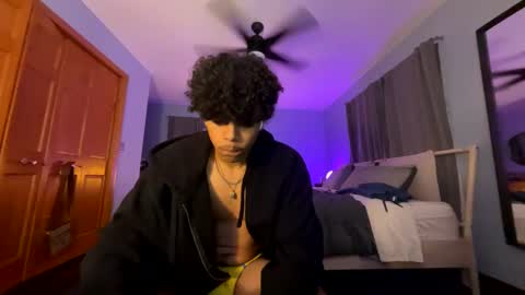 Snapshot of evansxx6 chatting on 12/05/24, 05:48 evansxx6 online show from 12/05/24, 05:48