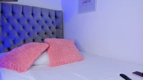 Eva Olimpo online show from 03/03/26, 06:36