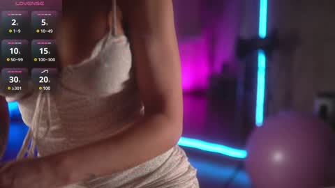 evaorion_ online show from 01/25/25, 04:24