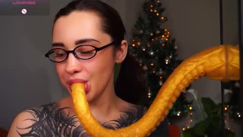 Eva online show from 01/19/26, 02:26