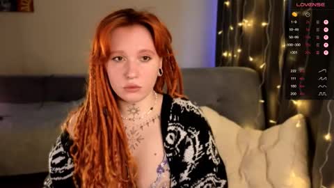 Moon online show from 12/03/25, 09:40