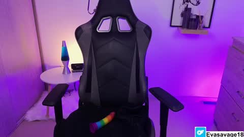 EVA SAVAGEIm recovering from surgery. Ill see you in a couple of weeks. online show from 02/02/25, 08:30