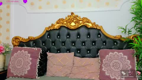 evasinclairr online show from 04/21/26, 03:57