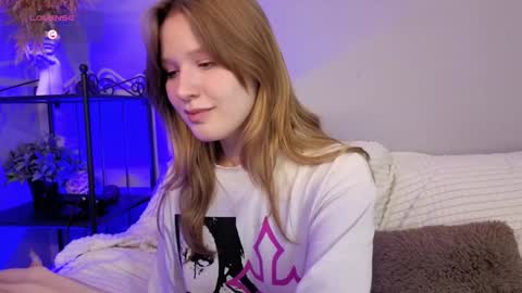 Snapshot of evastevs chatting on 01/10/25, 07:11 Eva online show from 01/10/25, 07:11