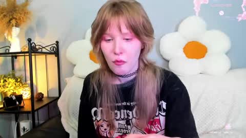 Snapshot of evastevs chatting on 02/16/25, 08:22 Eva online show from 02/16/25, 08:22