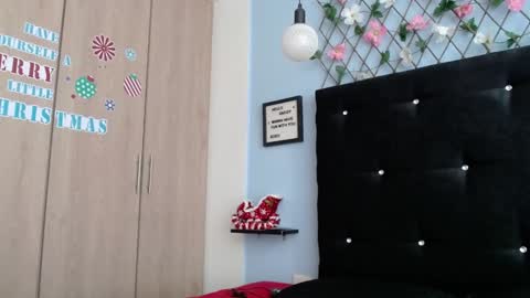 Snapshot of evatits_1 chatting on 01/10/25, 12:15 Eva Carter online show from 01/10/25, 12:15
