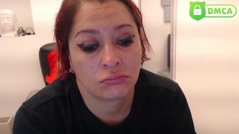 Eva Twiss online show from 10/10/25, 12:26