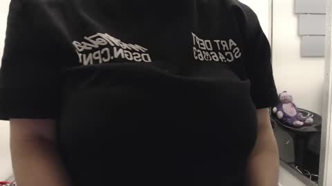 Eva Twiss online show from 04/22/26, 12:28