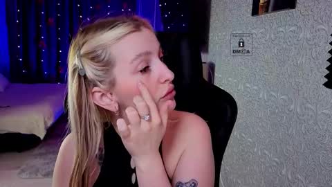 Snapshot of evavibe chatting on 02/09/26, 06:12 evavibe online show from 02/09/26, 06:12