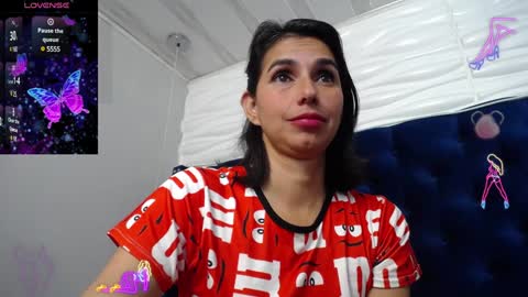 Snapshot of evawilliams_ chatting on 12/02/24, 03:58 Eva online show from 12/02/24, 03:58