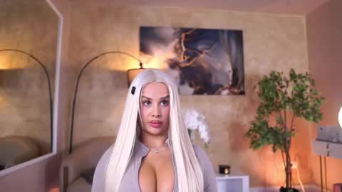 Eva online show from 03/22/26, 09:51