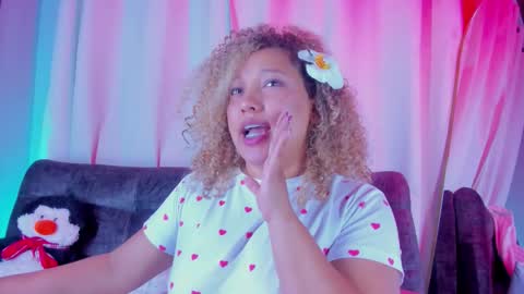 Eva Queen online show from 11/28/25, 03:14