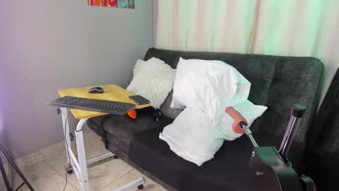 Eva Queen online show from 12/02/25, 12:21