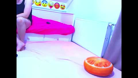 EVEANDMAX online show from 03/23/26, 08:02