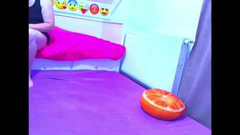 EVEANDMAX online show from 04/21/26, 02:45